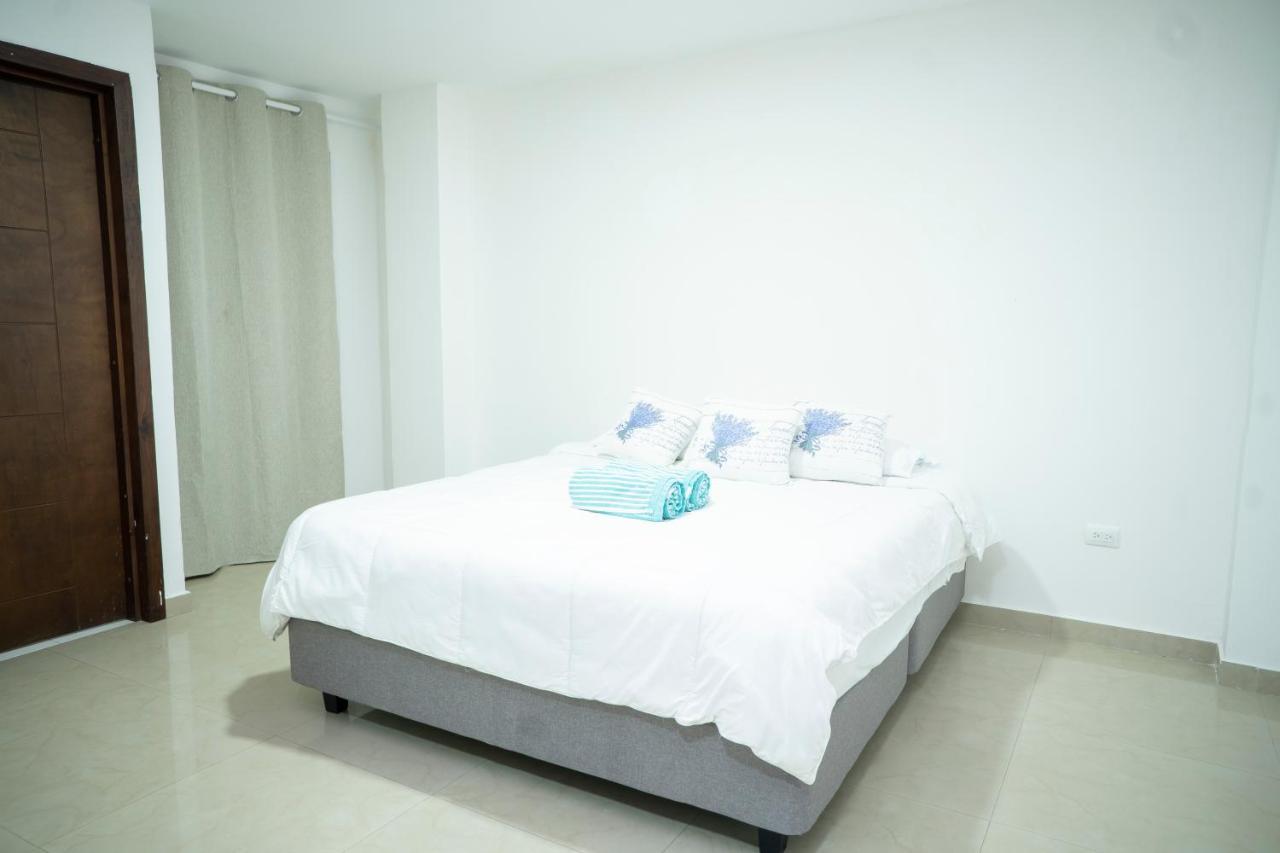 Appartamento Apartamento En Bocagrande - Edificio Minarete Cartagena Esterno foto